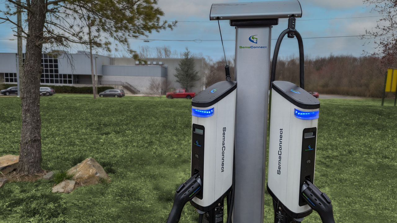 as-of-september-26-2019-the-new-cleanbc-go-electric-ev-charger